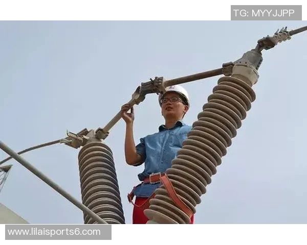 刘洋：从青涩少年到中国足球新星的成长之路与奋斗历程